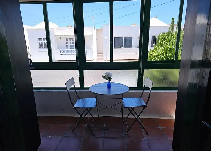 Antosol De 2 Playa Honda (Lanzarote)